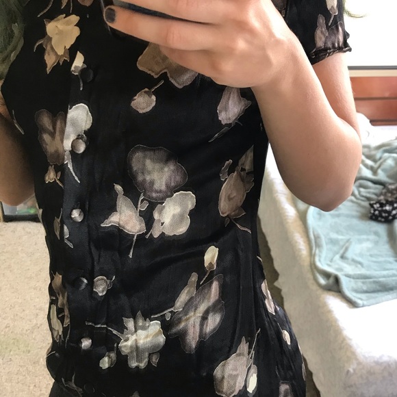 Satin / silk black floral dress - Picture 3 of 7